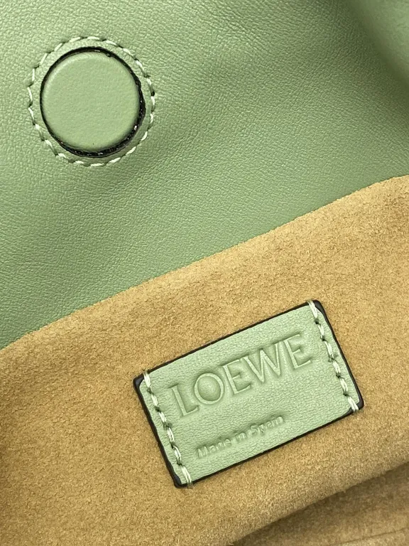 Loewe Bag 